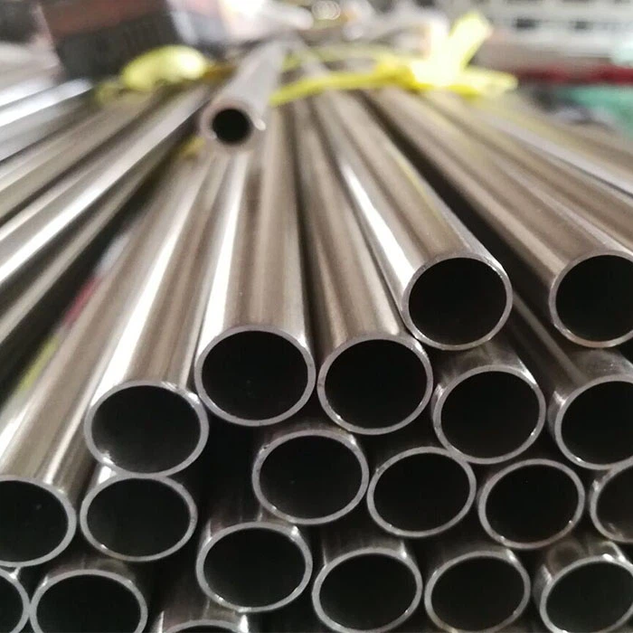 Tabung baja 4 inci